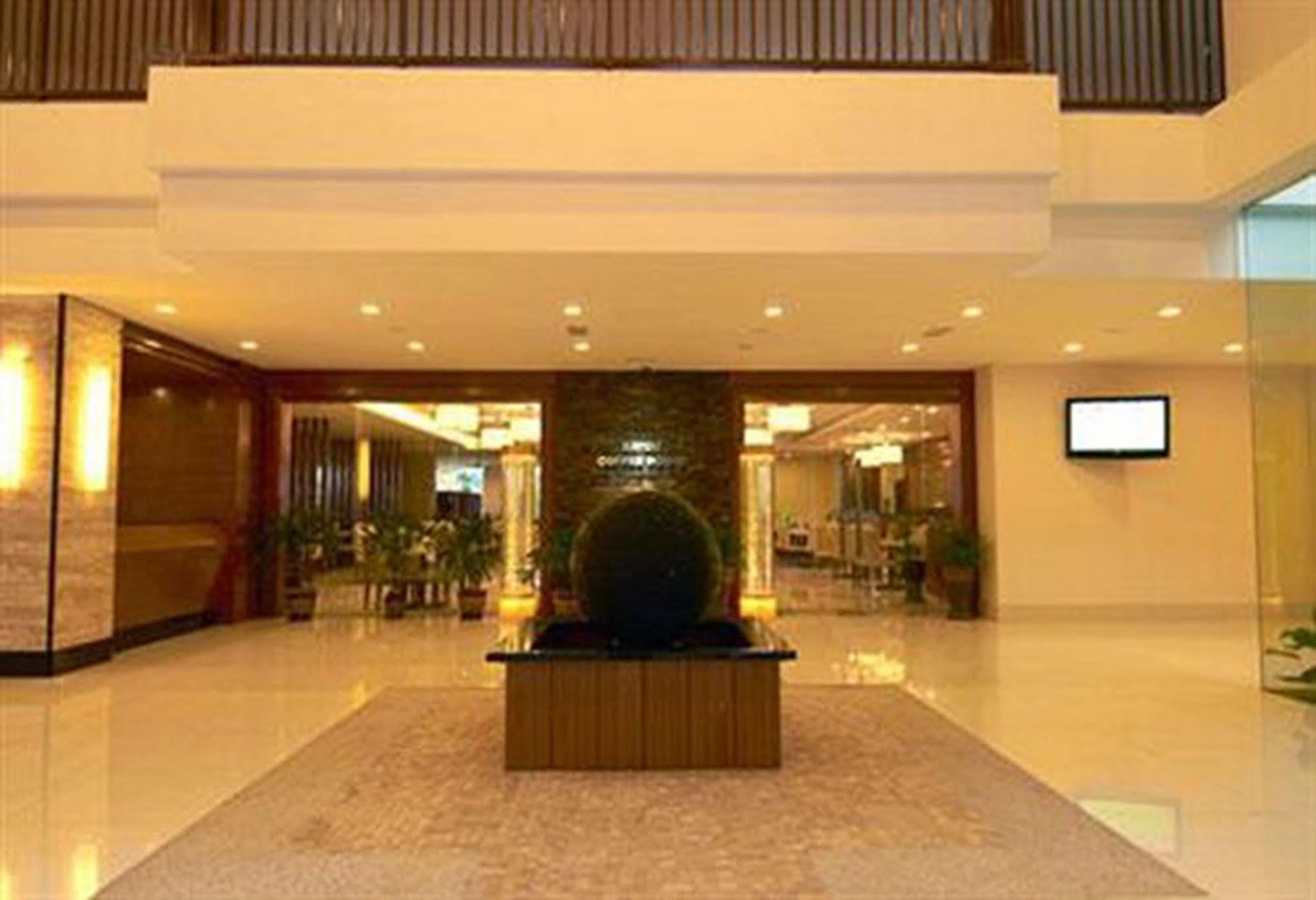 Bayou Lagoon Park Resort Malacca Exterior photo